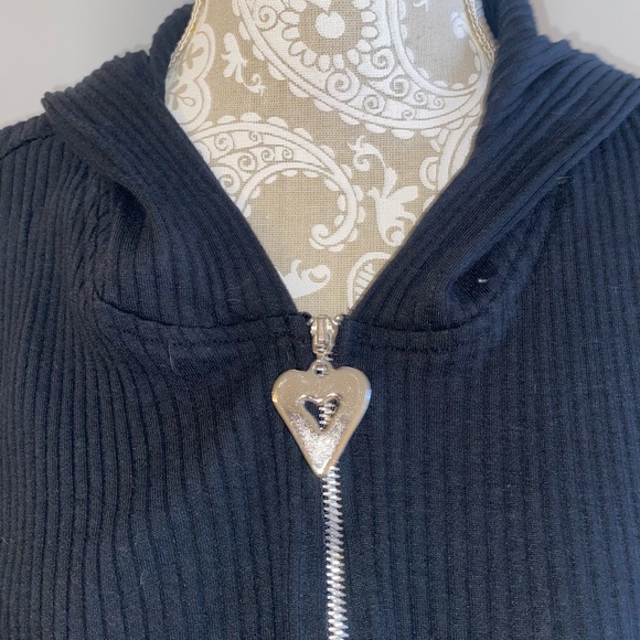 Linda Michaels Vintage Black Sleeveless Sweater w Hood - Picture 3 of 6